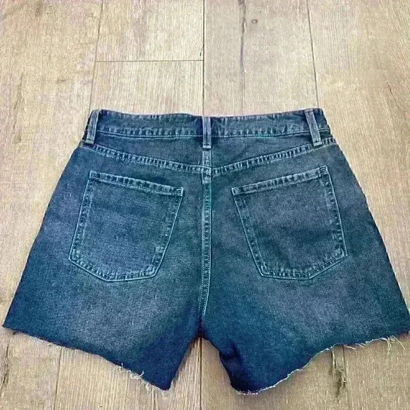 NWT No Boundaries Women Size 9 Dark Cut Off High Rise Jean Shorts - Picture 7 of 7